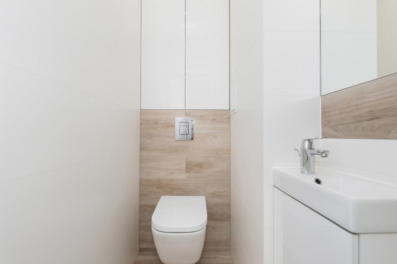 Apartament Z Widokiem Na Port Swinoujscie By Noclegi Renters Ngoại thất bức ảnh